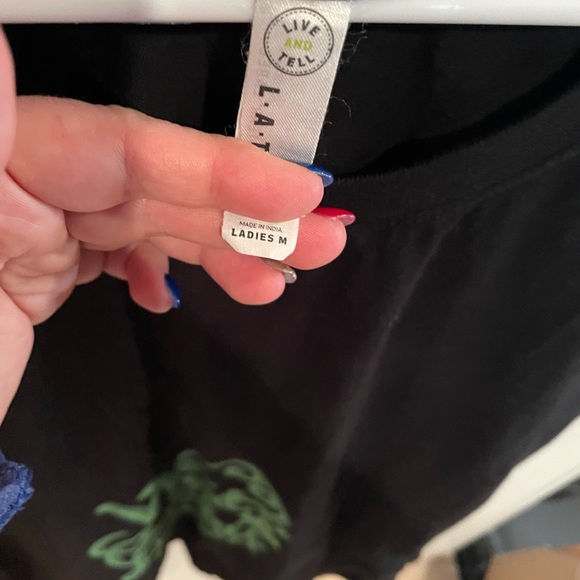 ✨We Got Lucky 🍀 Maternity Tee - Picture 6 of 6